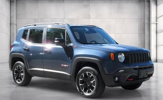 2023 Jeep Renegade Trailhawk