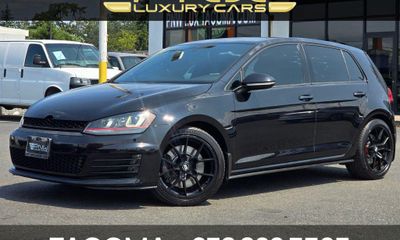 2017 Volkswagen Golf GTI S Sport SE