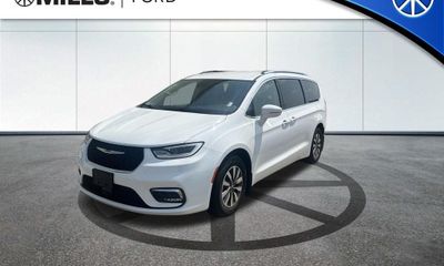 2021 Chrysler Pacifica Touring L