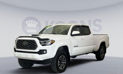 2023 Toyota Tacoma SR5