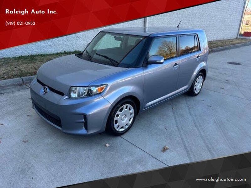 2012 Toyota Scion Xb — a typically priced live listing