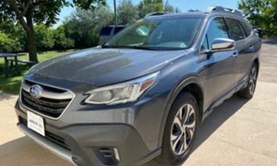 2019 Subaru Outback Limited M R