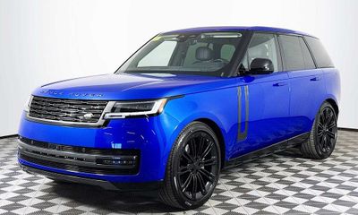 2026 Land Rover Range SE
