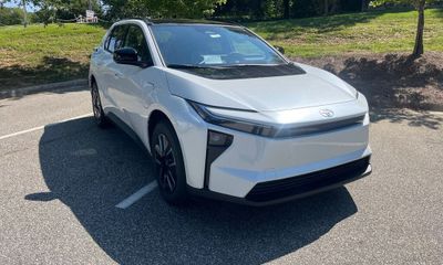 2026 Toyota BZ XLE Plus