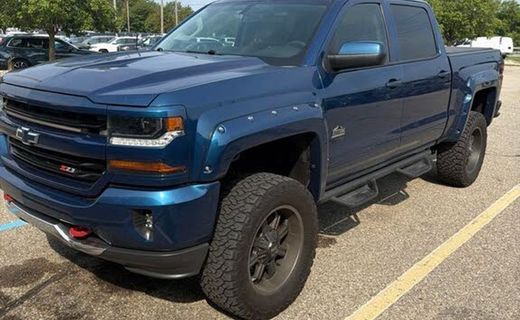 2017 Chevrolet Silverado LT
