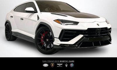 2024 Lamborghini Urus Performante