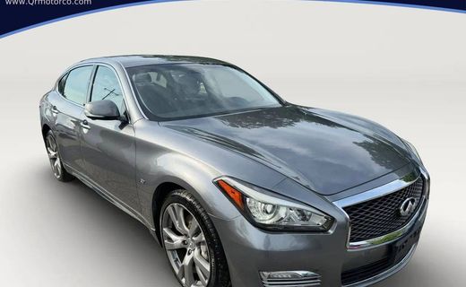 2017 Infiniti Q70L