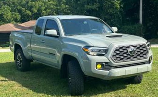 2022 Toyota Tacoma SR5