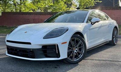 2025 Porsche Panamera