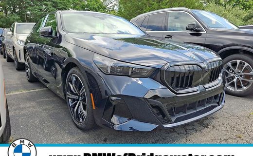 2027 BMW 550e xDrive