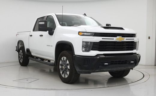 2024 Chevrolet Silverado HD Custom