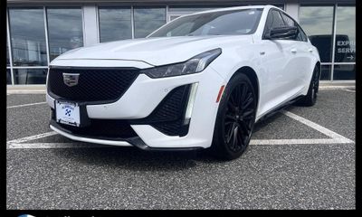 2022 Cadillac CT5 V Series