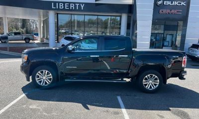 2017 GMC Canyon SLT
