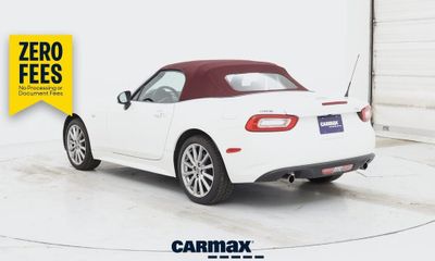 2018 Fiat 124 Spider Lusso