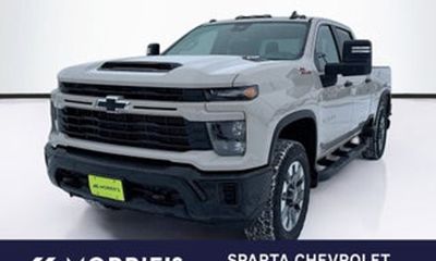 2024 GMC Sierra HD SLT