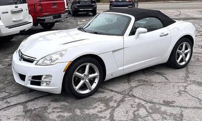 2008 Saturn SKY Base