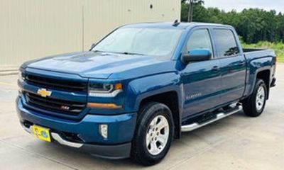 2017 Chevrolet Silverado LT