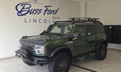 2024 Ford Bronco Everglades