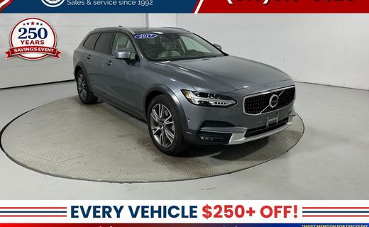 2017 Volvo V90CC Inscription