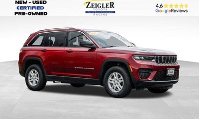 2023 Jeep Grand Cherokee Laredo Altitude