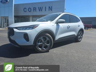2025 Ford Escape ST Line Select