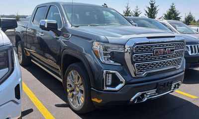 2021 GMC Sierra Denali