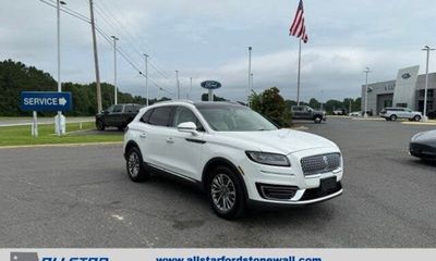 2020 Lincoln Nautilus Reserve