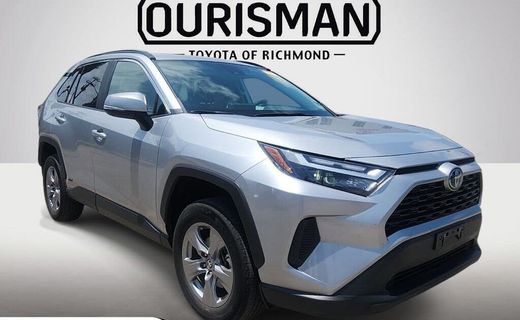 2022 Toyota RAV4 XLE