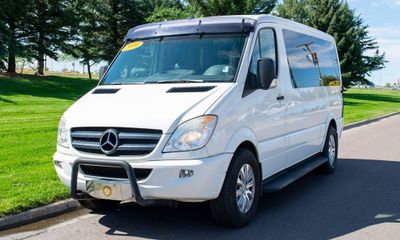 2010 Mercedes-Benz Sprinter 2500 144 WB