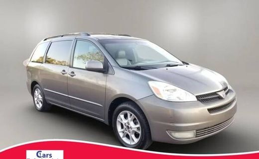 2005 Toyota Sienna XLE