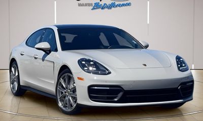 2021 Porsche Panamera 4