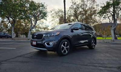 2016 Kia Sorento EX