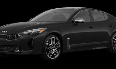 2022 Kia Stinger GT1