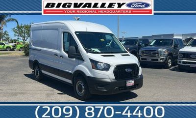 2023 Ford Transit 150 Medium Roof