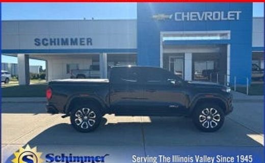 2023 GMC Canyon AT4