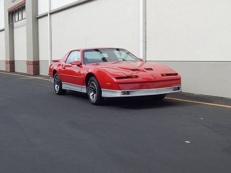 1989 Pontiac Firebird — a typically priced live listing