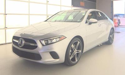 2022 Mercedes-Benz A-Class A220 4M