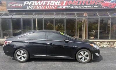 2012 Hyundai Sonata Middle Level