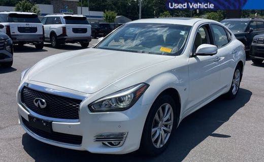 2019 Infiniti Q70 37 Luxe