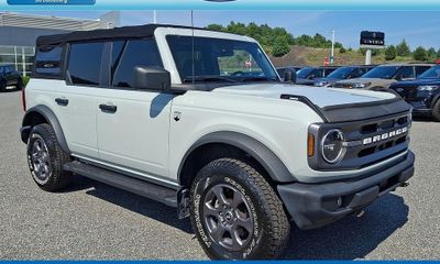 2022 Ford Bronco Base Big Bend