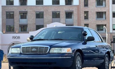 2005 Ford Crown Victoria Police Interceptor