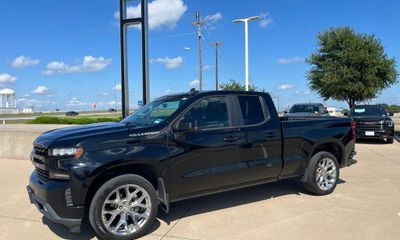 2019 Chevrolet Silverado RST