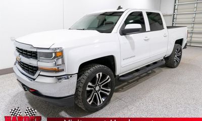 2017 Chevrolet Silverado LT