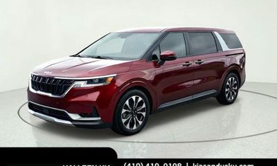 2022 Kia Carnival EX