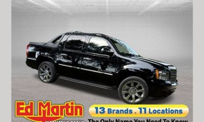 2011 Chevrolet Avalanche LTZ