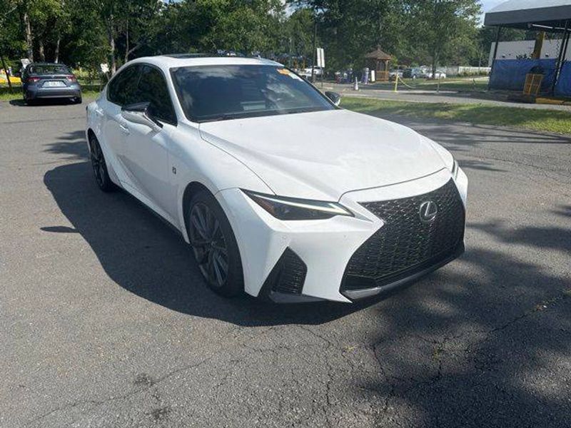 2021 Lexus IS — a typically priced live listing