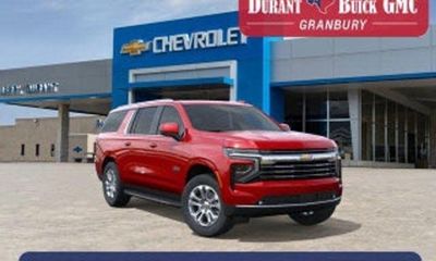 2026 Chevrolet Suburban LT